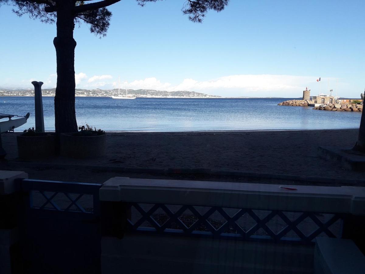 French Riviera 1 Bedroom On The Beach Facing Cannes Théoule-sur-Mer Kültér fotó
